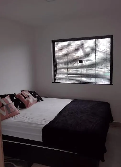 Apartamento novo cabo frio-1